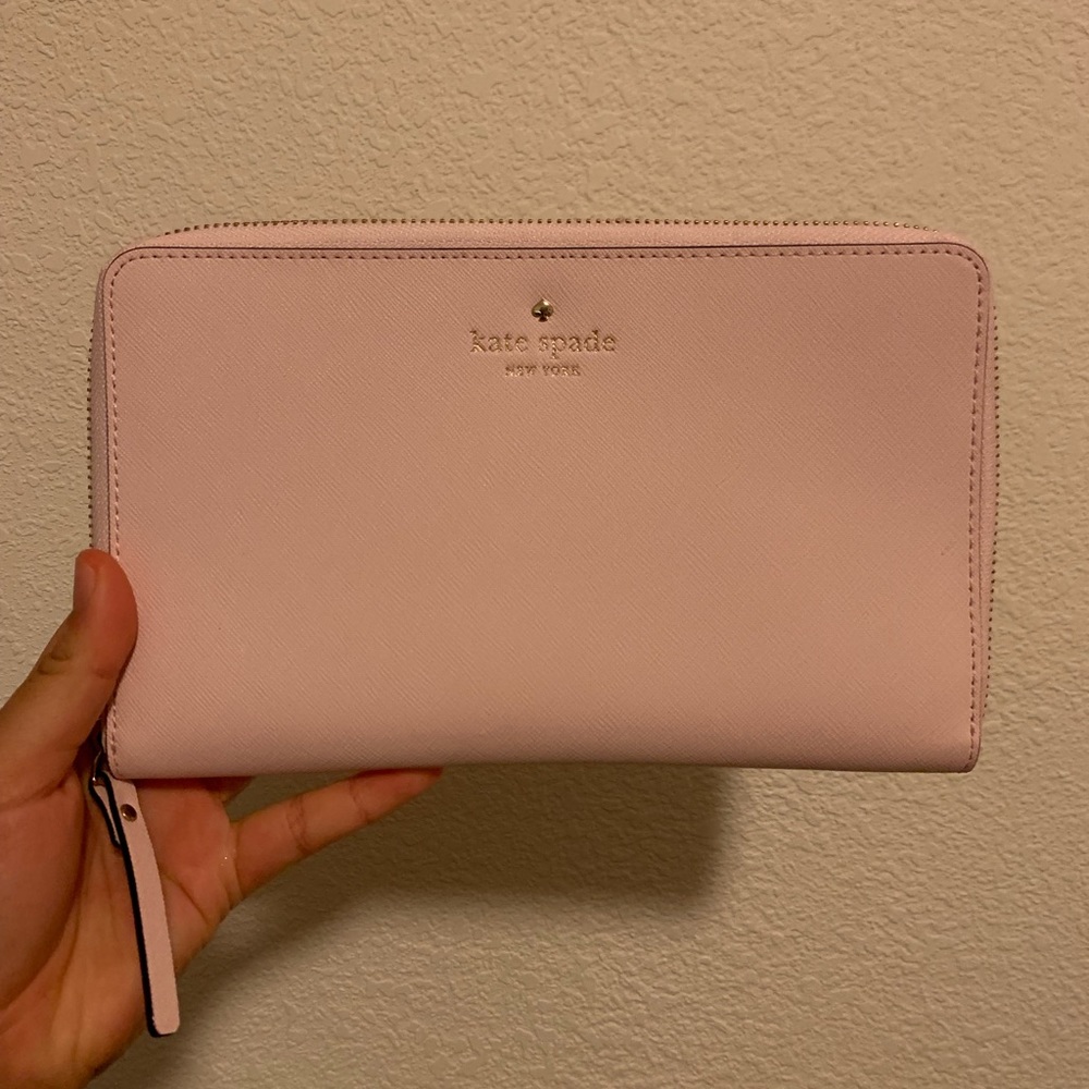 Kate Spade Travel Wallet NWOT
